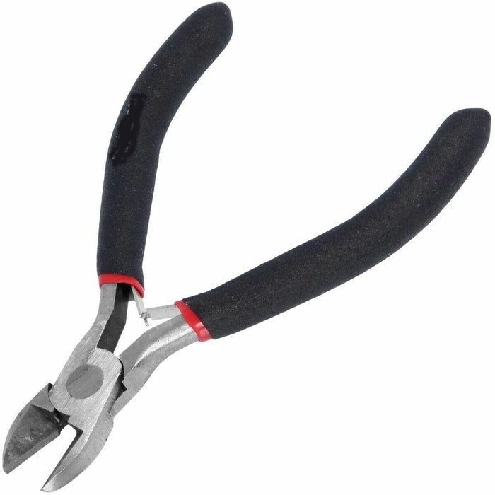  Image showcasing the mini bent flat needle combination design of the plier, suitable for various tasks