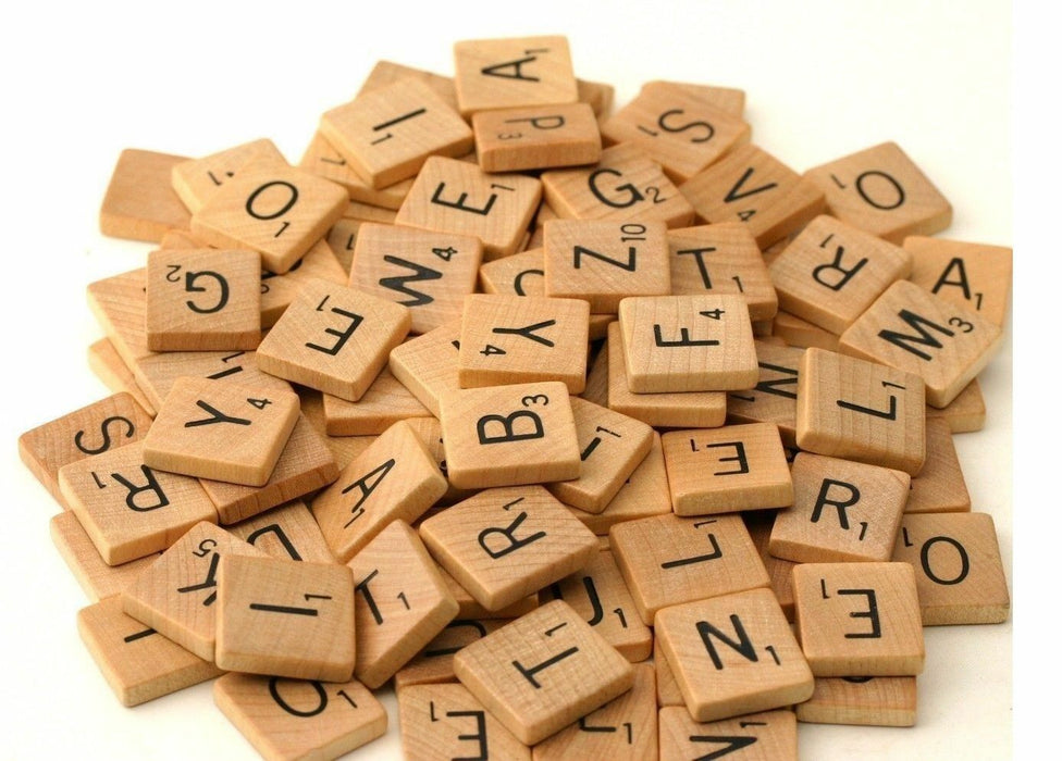 Wooden letter tiles with a height of 2.0cm