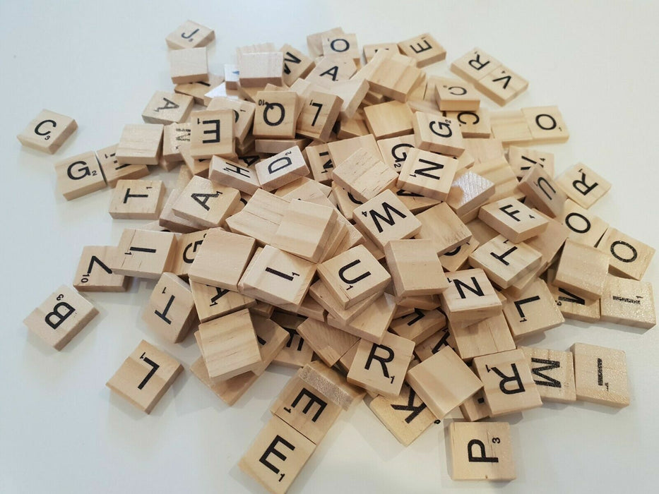 Set of 200 wooden letter tiles in a PE bag