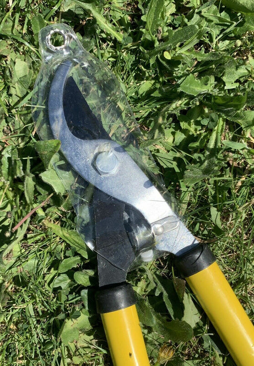 Heavy Duty Hedge Looper Pruner - Closeup of Details