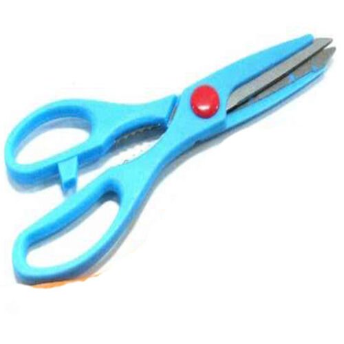 Multi-purpose stainless steel kitchen scissors for various household tasks